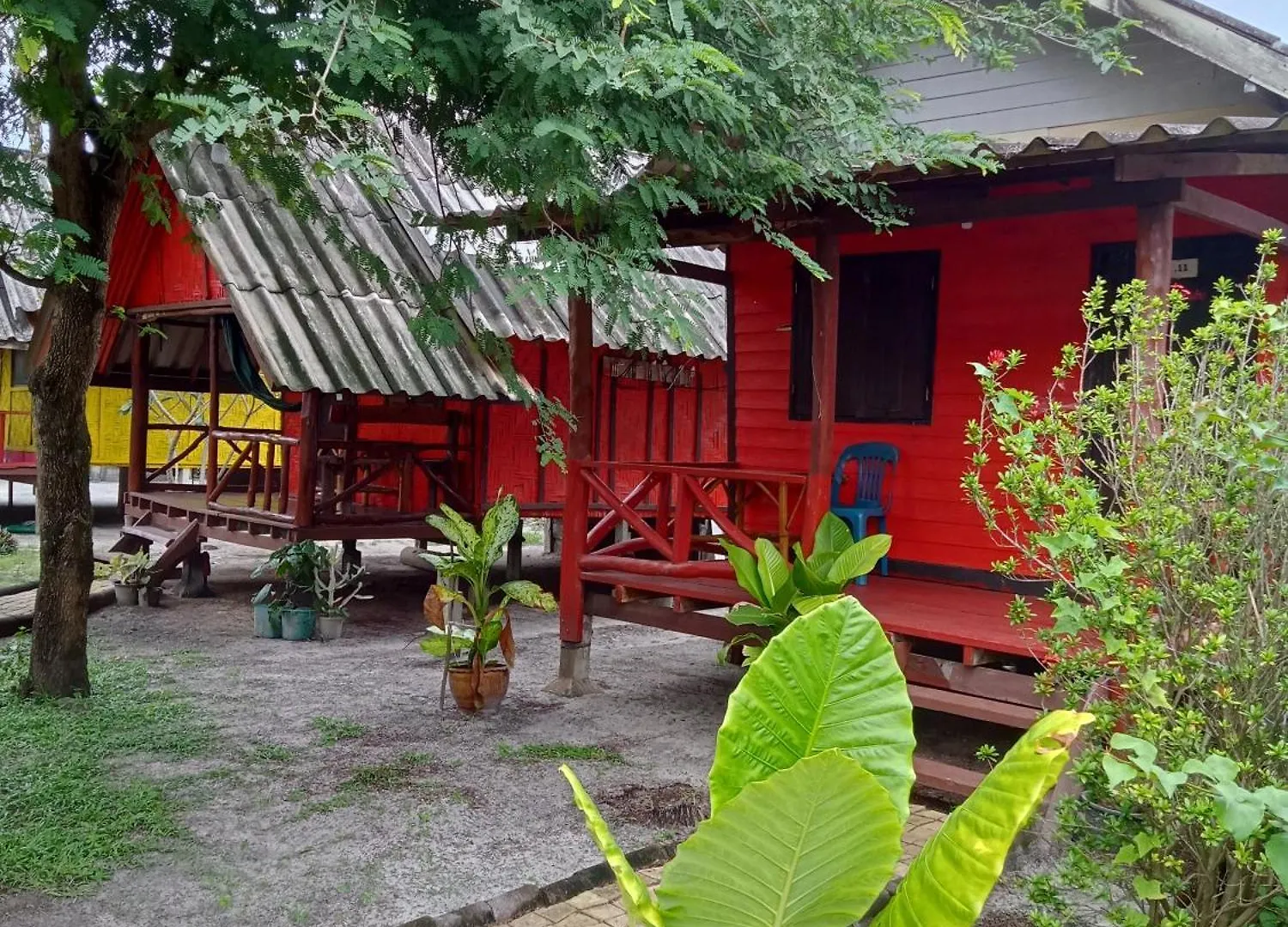 ** Resort New Andaman Bay Bungalow Ko Lanta Tailandia